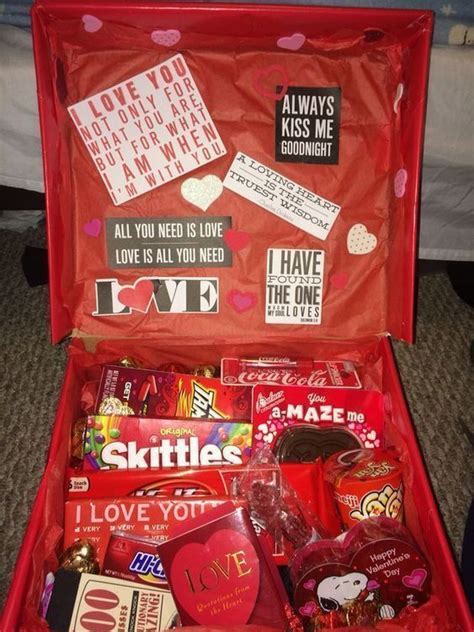 Birthday gifts ideas for boyfriend. 100 Cute Valentine's Day Gifts For Boyfriends That Are ...