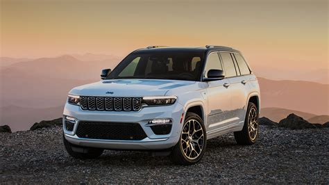 2022 Jeep Cherokee Choosing The Right Trim Autotrader