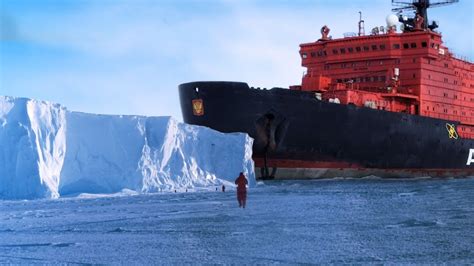 World Largest Ice Breaking Ships Gets Stuck In Ice Youtube