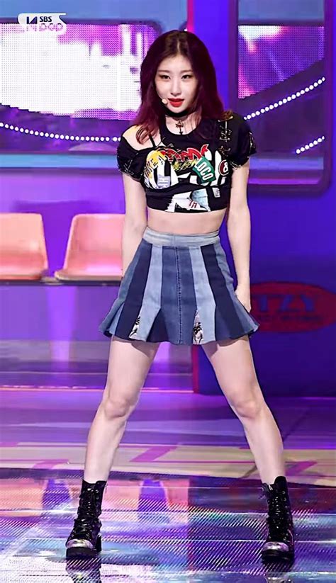 Chaeryeong Itzy Kpop Outfits Celebrity Outfits Kpop Fashion Outfits