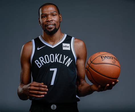 Kevin durant, american professional basketball player who was one of the most prolific scorers in national basketball association history. New York Knicks: Responding to Kevin Durant's shot at the ...