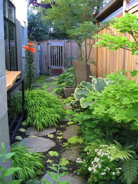 40 Brilliant Ideas For Stone Pathways In Your Garden Northwest Landscaping Side Yard