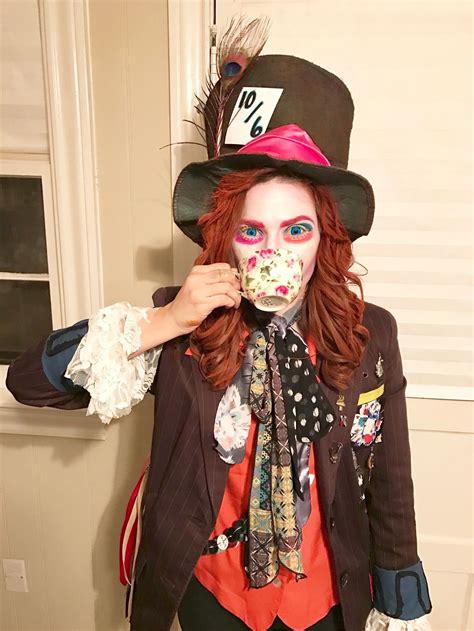 I may be alyce, but i will always identify with the hatter. Mad hatter costume diy jacket diy hat makeup | Halloween | Pinterest | Diy hat, Mad hatter ...