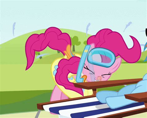 Safe Screencap Character Pinkie Pie Character Rainbow Dash Episode Too Many Pinkie