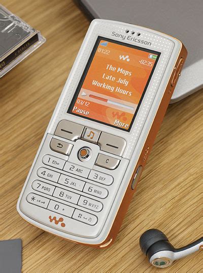 Sony Ericsson W800 Le Premier Téléphone Walkman Ubergizmo France