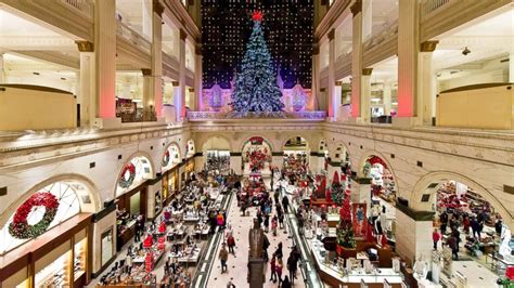 How better to decorate for christmas than with our st. Retailers Counting on Post-Christmas Discounts to Escape Doldrums - ABC News