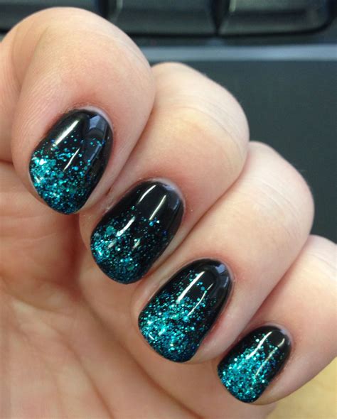 Black Nails With Turquoise Sparkle Ombré Fingerprints Black Canvas