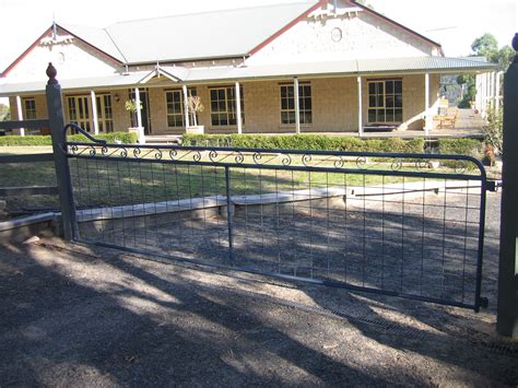 Maddison Heritage Style Country Gate Farmweld