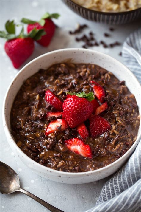 Immediately, add the oats, chocolate chips and salt and mix well. Oatmeal - How to Cook it 8 Delicious Ways! - Cooking Classy