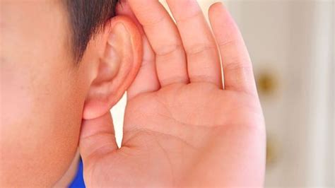 4 Ways To Listen Wikihow Listening Listening Skills Good Listener