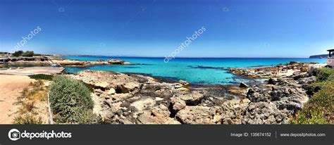 Beatiful Sunny Beach Day In Formentera — Stock Photo © Davidarts 135674152