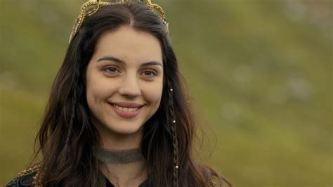 Image Mary Smile Reign CW Wiki