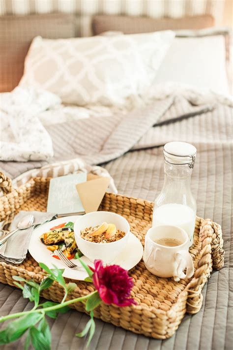 How To Make The Perfect Mother S Day Breakfast In Bed