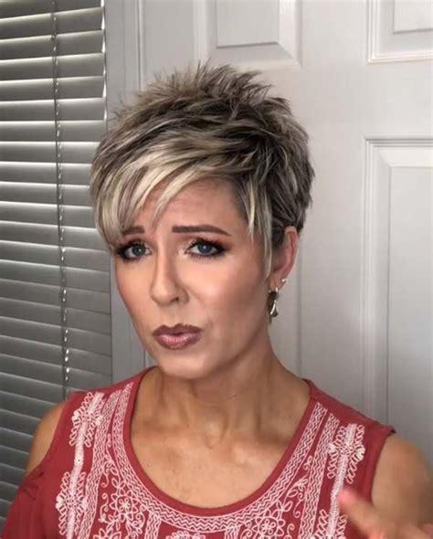 easy short pixie hairstyles for women over 40 pixie haircut thin hair short hair styles