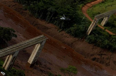 60 dead nearly 300 missing after dam collapse in brazil good morning america