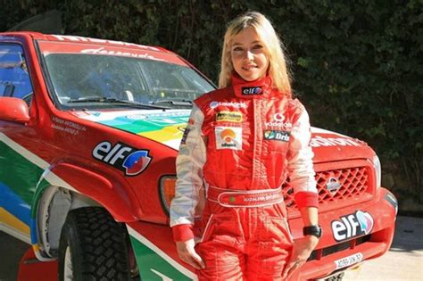 Top 15 Hottest Female Race Car Drivers In The World Wonderslist