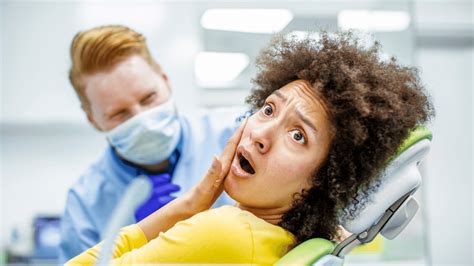Situations That Tell You Need Emergency Dental Care Cards Dental