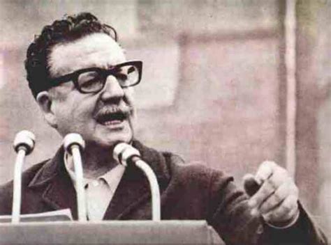 Salvador guillermo allende gossens (us: Le suicide de Salvador Allende confirmé au Chili - La Croix
