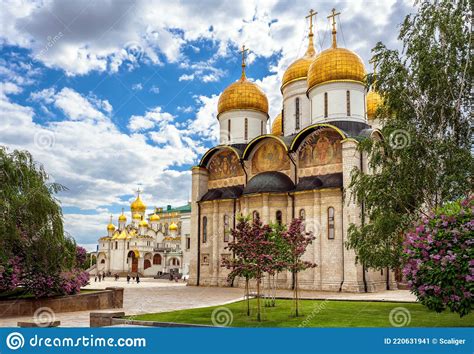 Moscow Kremlin Cathedrals Editorial Image Cartoondealer Com