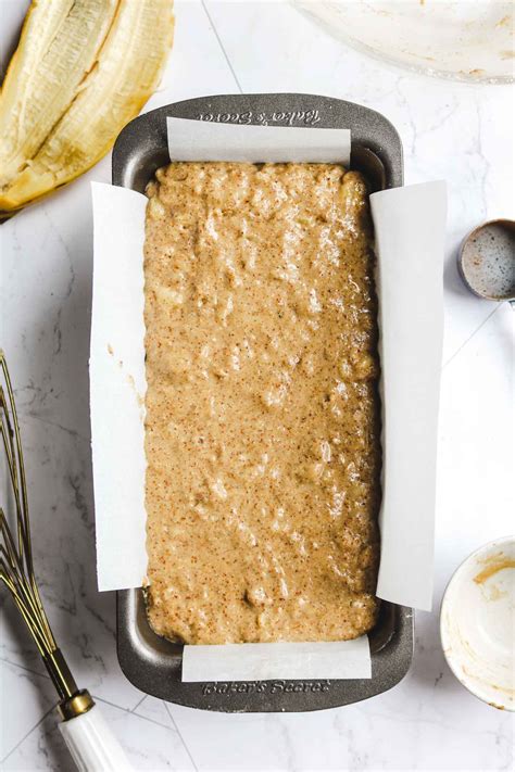 How to prepare moist banana bread recipe with oil and brown sugar