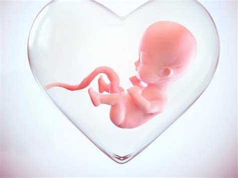 Perdarahan ini biasanya sangat sedikit dan terjadi lebih cepat dari tanggal menstruasi biasanya. Perut Gatal Saat Hamil, Tanda Janin Sedang Tumbuh Rambut?