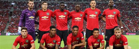 Manchester united have agreed to a £72.9 million fee in principle with borussia dortmund for the transfer of jadon sancho, sources have told espn. Manchester United Hospitality | Man Utd VIP Packages ...