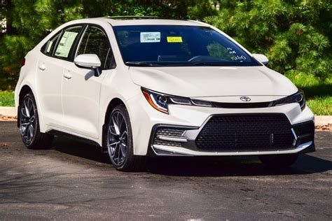 New 2020 Toyota Corolla XSE 4D Sedan in Boardman #T20006 | Toyota of