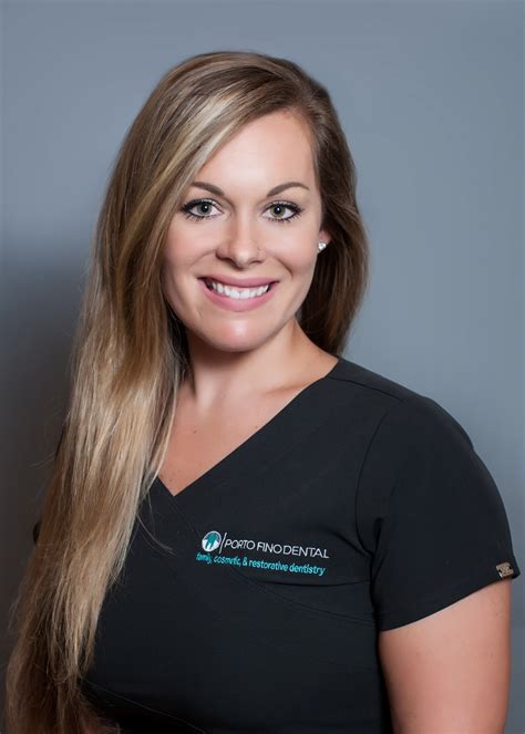 Meet Our Staff Fort Myers Fl Expertly Trained Dental Staff
