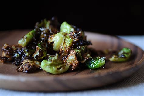Place your oil in a heavy duty pot and set over high heat with a deep fry thermometer. Crispy Fried Brussels Sprouts with Honey and Sriracha | Recipe | Sprout recipes, Recipes ...