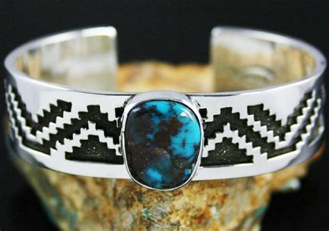 Tommy Jackson Rare Gem Grade Bisbee Turquoise Navajo Rug Pattern Design