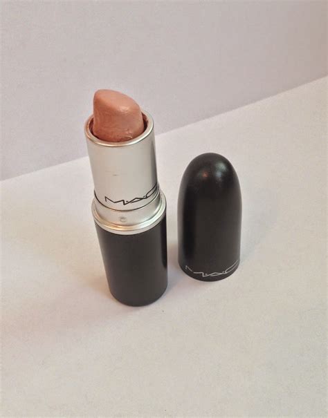 Cilla Loves Makeup Mac Creme D Nude Review