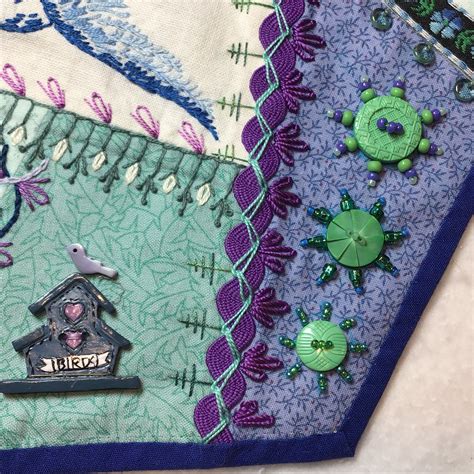 Pin By Maryann Murphy On Crafts Embroidery And Quilts Crazy Quilt Stitches Crazy Quilts