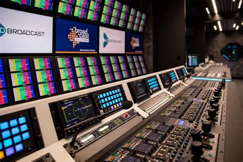 Hd Broadcast Present Their New Uhd 2 Ob Van And Set New Standards In
