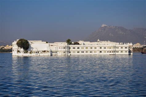 Taj Lake Palace On Lake Pichola In Udaipur Rajasthan India Stock