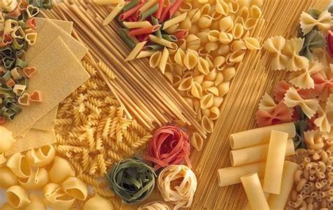 pasta sorten pasta sorten von nudeln messicani farfalline conchiglie farfalle und fusilli aus
