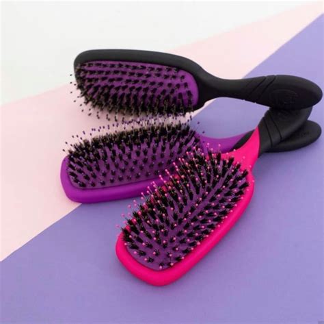Get Shinier Smoother Strands Thanks To The Wet Brush Pro Shine