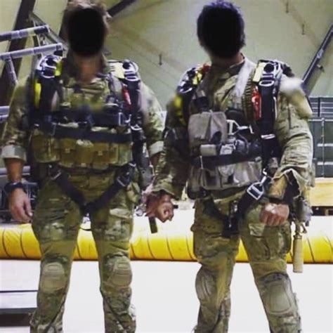 Members Of The 22 Sas Ready For A Jump 🇬🇧💀 Rukspecialforces