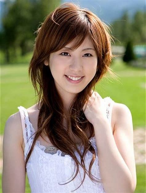 Japanese women are not only well known with their beautiful skin but also the beautiful hairstyles. Japanese Hairstyles | Beautiful Hairstyles
