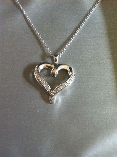 Find the perfect ring for the perfect moment in your life. Zales Rose Gold Diamond Heart Necklace | Diamond Necklace