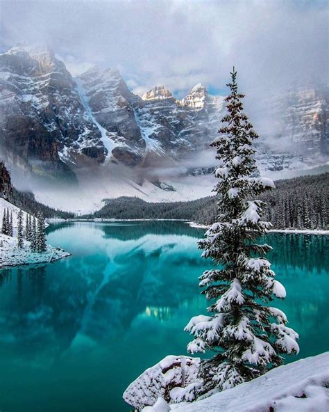 Solve Moraine Lake Alberta Canada Jigsaw Puzzle Online With 80 Pieces
