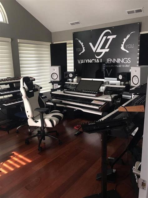 Before buying them, i had to know how. Music Production Desk | Gallery| The desk you deserve ...