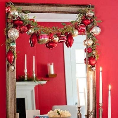 A collection of decorative wall mirrors. 25 Ways to Recycle Christmas Tree Decorations for Creative ...