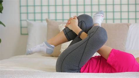 19 Exercises You Can Literally Do Without Leaving Your Bed Bed