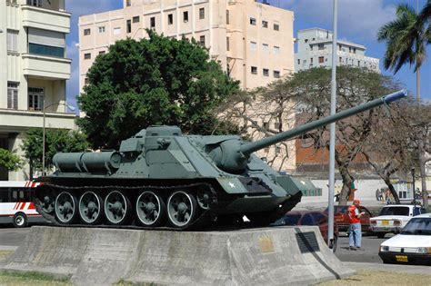 This Is The Tank Fidel Castro Rode Into Havana Havana Cuba Jeff
