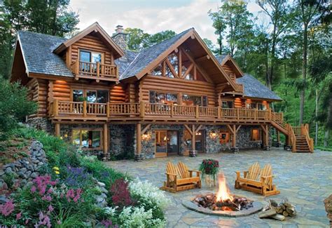 Mls® #2458927 the log cabin in the mountains is just what you expect when thinking of a recreational or fulltime retreat. Luxury Mountain Homes for Sale in Gatlinburg
