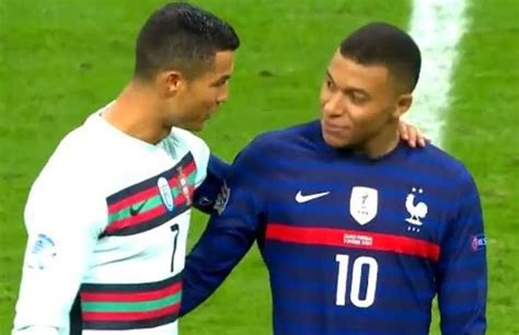 10 times when mbappe copied cristiano ronaldo's style. Kylian Mbappe Reacts To Playing Against Ronaldo In UEFA ...