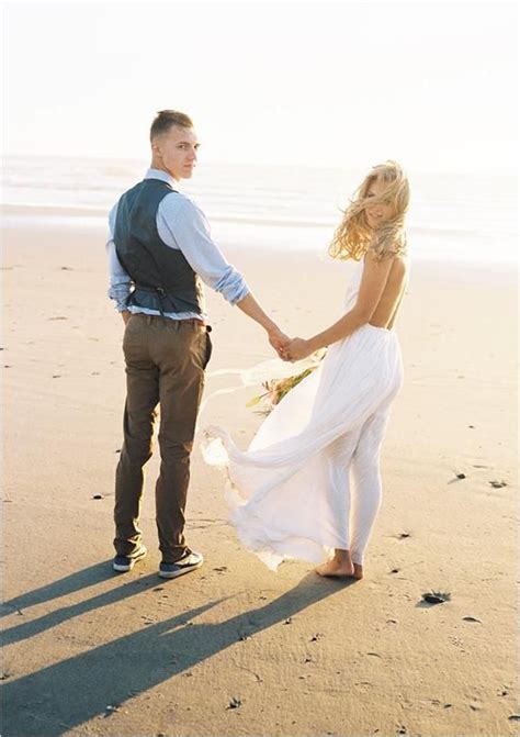 Engagement Photo Gallery For Beach Engagement Photos Ideas Beach Engagement Photos Beach