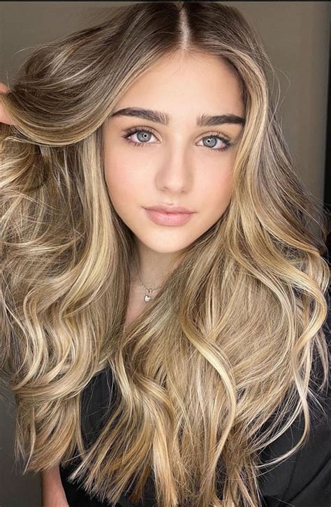 49 Gorgeous Blonde Highlights Ideas You Absolutely Have To Try Golden