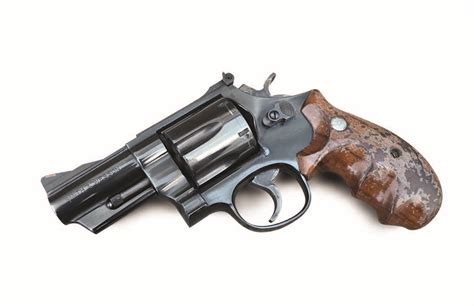 Is The 44 Magnum A Wise Choice For Concealed Carry Gun And Survival