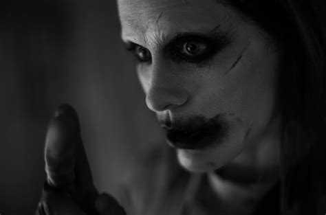 Two crossed lines that form an 'x'. Zack Snyder Explains Why He Had To Include Jared Leto's ...